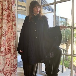 MARC BY MARC JACOBS Dark Blue Wool Sweater Knit Cape, OS